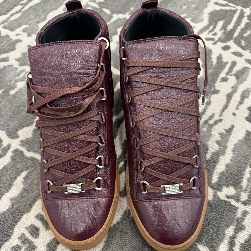 NWOB Balenciaga arenas Burgundy High-Top Sneakers